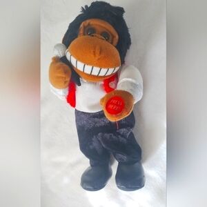 Dancing Hug and Luv gorilla